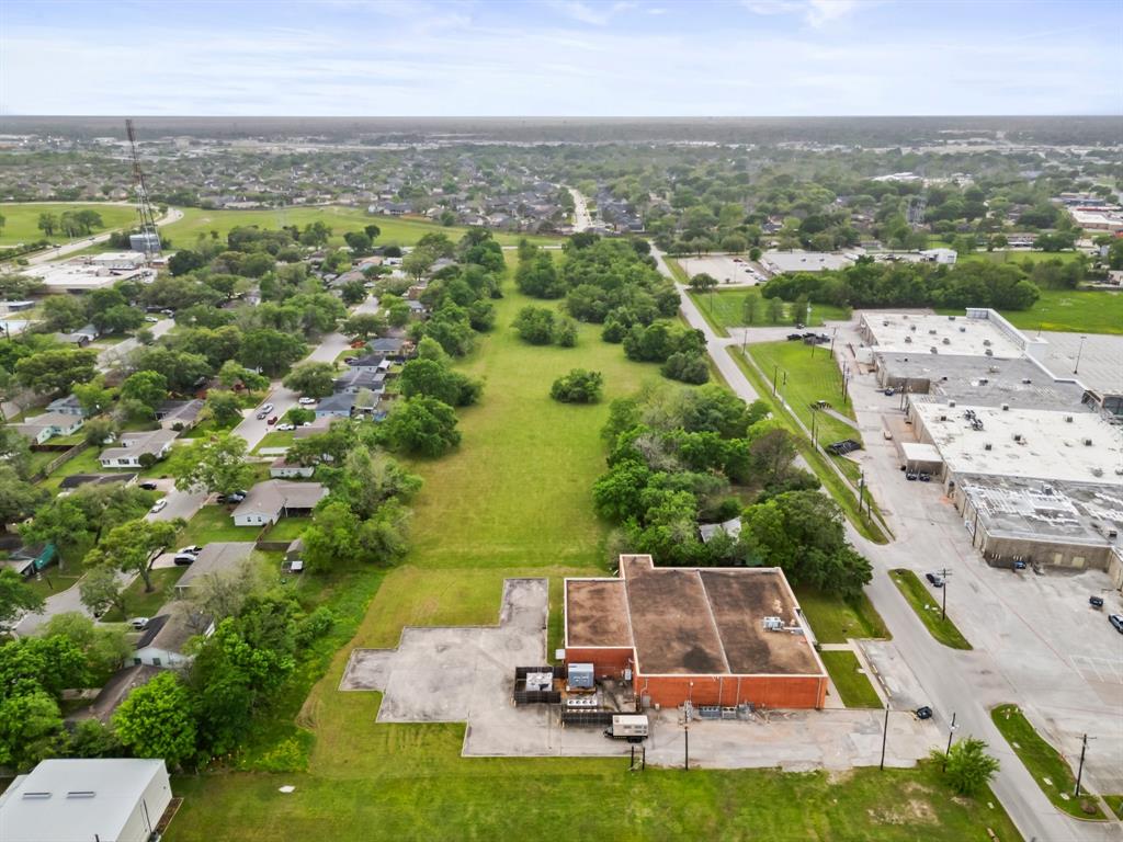 201 W Galveston Street, League City, Texas image 19