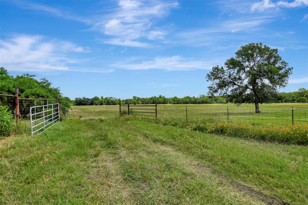 64 AC Fm 2548, Midway, Texas image 2