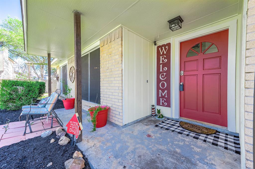 308 Cherry Court, La Porte, Texas image 4