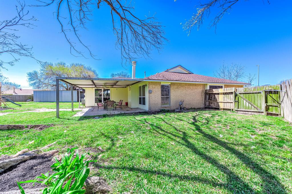 308 Cherry Court, La Porte, Texas image 36