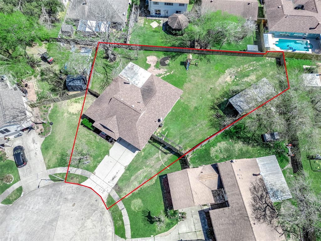 308 Cherry Court, La Porte, Texas image 1