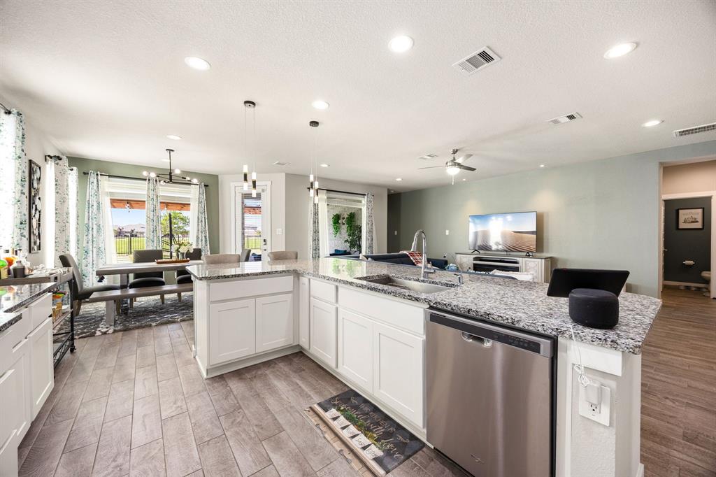 3410 Royal Elk Court, Katy, Texas image 14