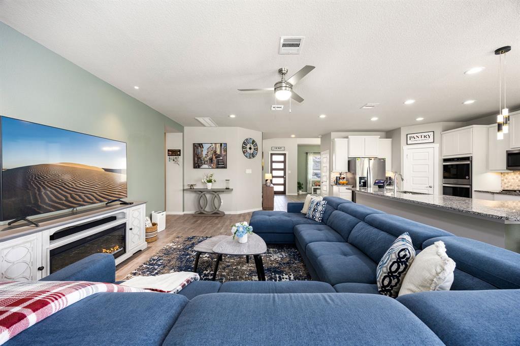 3410 Royal Elk Court, Katy, Texas image 8