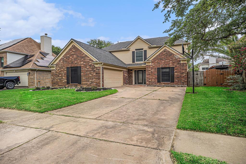 10939 Spruce Drive N