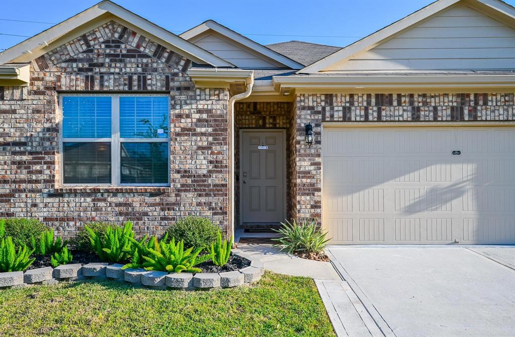 21003 Iris Holly Street, Katy, Texas image 1