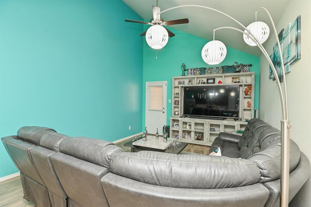 21003 Iris Holly Street, Katy, Texas image 15