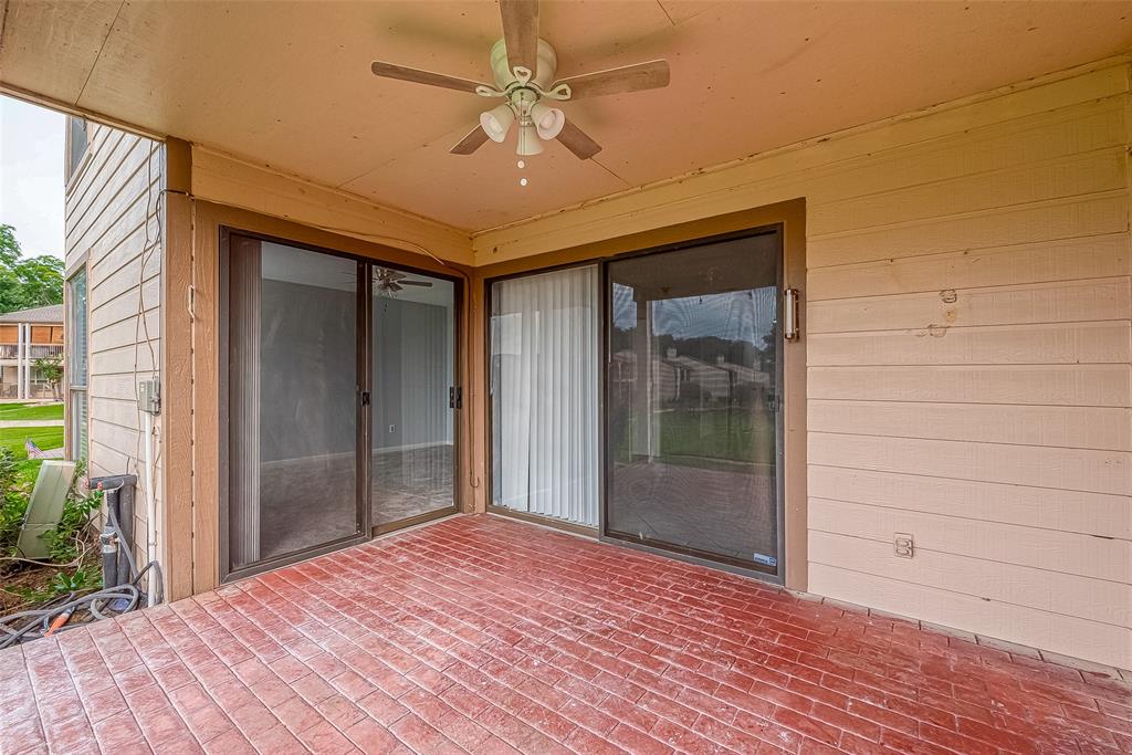 110 D Lakeview Terrace Ter #110D, Conroe, Texas image 39