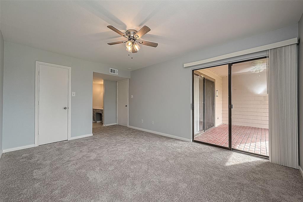 110 D Lakeview Terrace Ter #110D, Conroe, Texas image 30