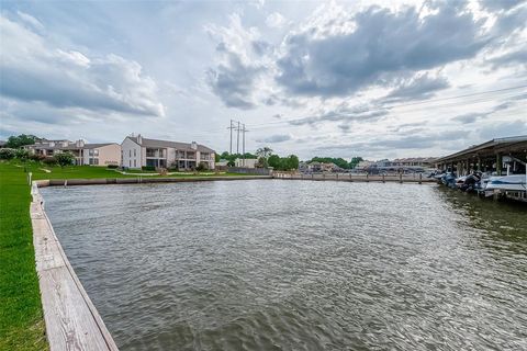 A home in Conroe