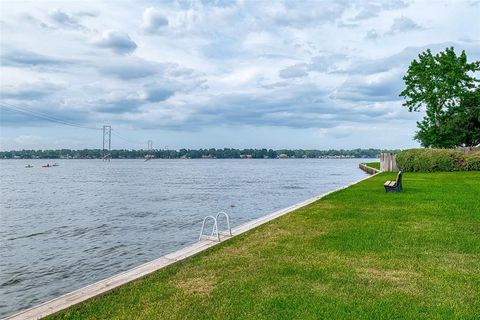 A home in Conroe