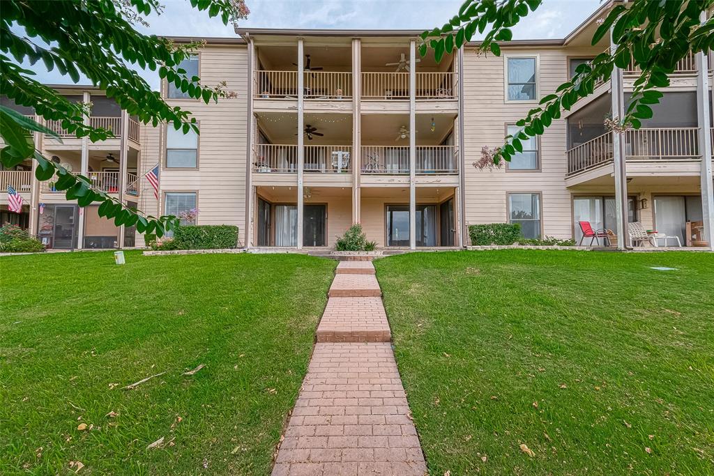 110 D Lakeview Terrace Ter #110D, Conroe, Texas image 6