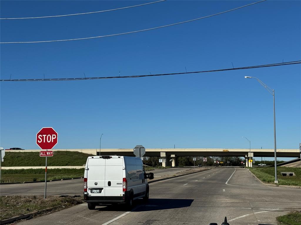 Southwest Fwy / Highway 59 Freeway, Beasley, Texas image 9