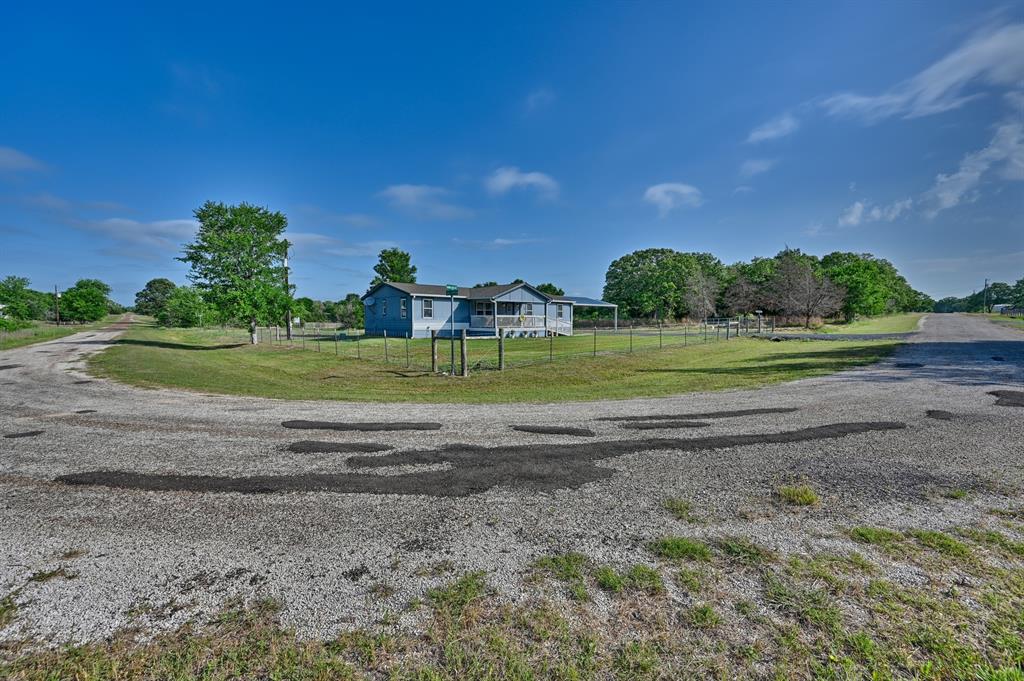 340 Alvina Ulich Street, Somerville, Texas image 22