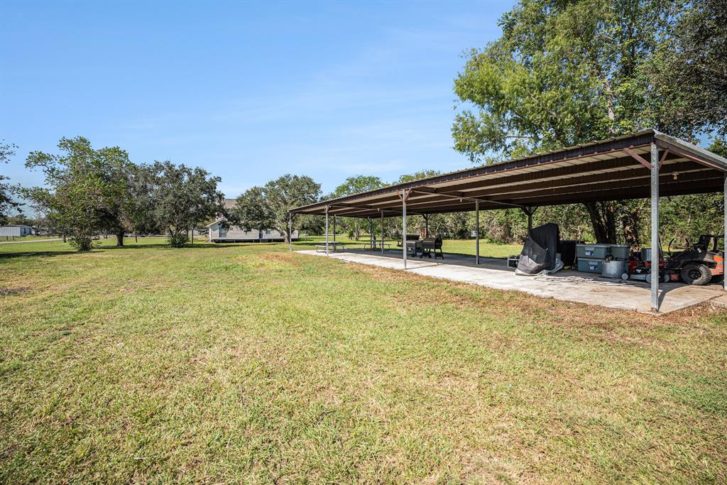 16819 Keith Circle, Alvin, Texas image 39