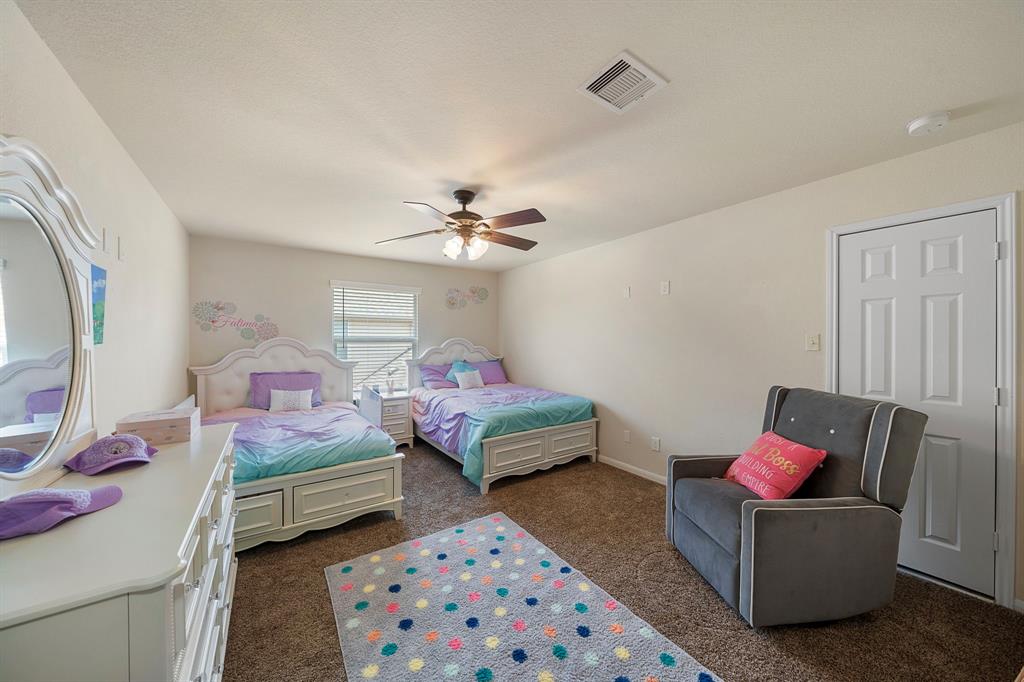 2553 Valencia Cove, League City, Texas image 26