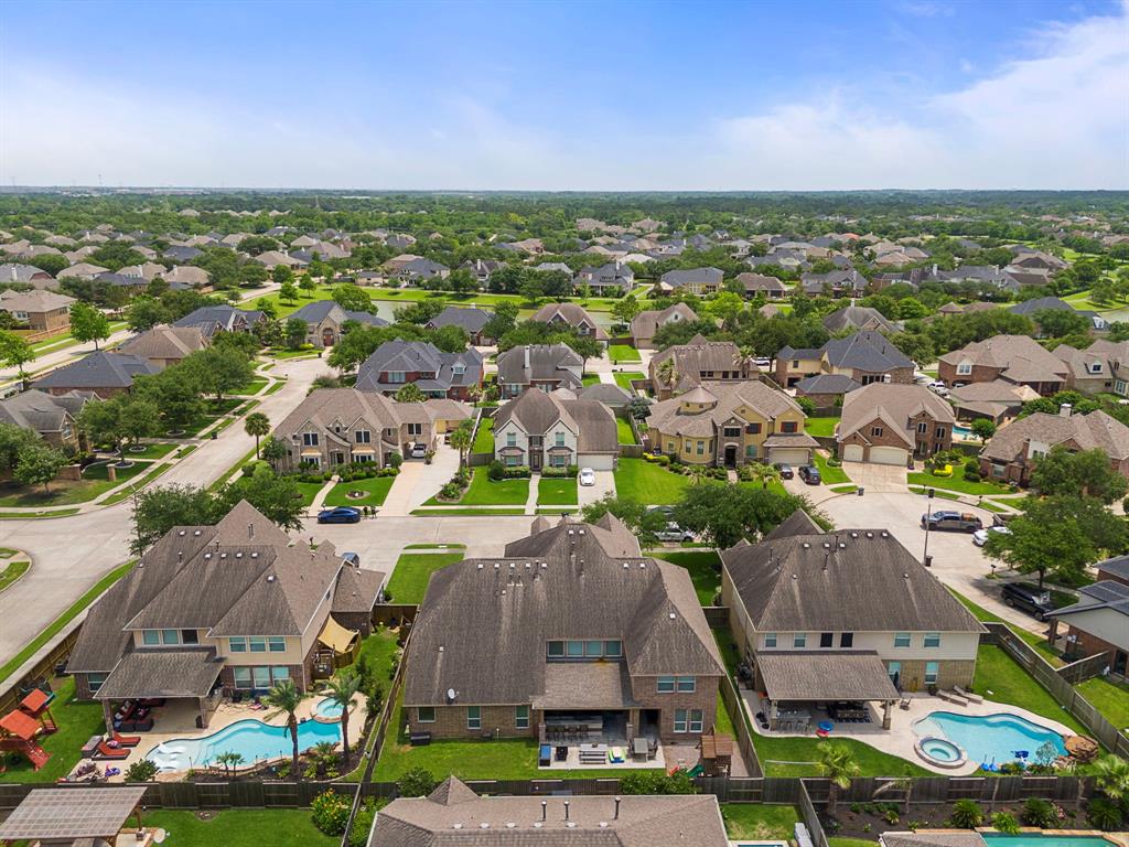 2553 Valencia Cove, League City, Texas image 40