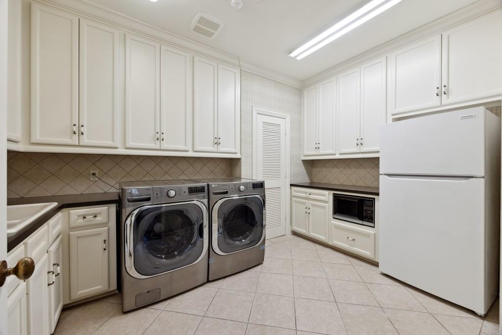 5681 Bordley Drive, Houston, Texas image 38