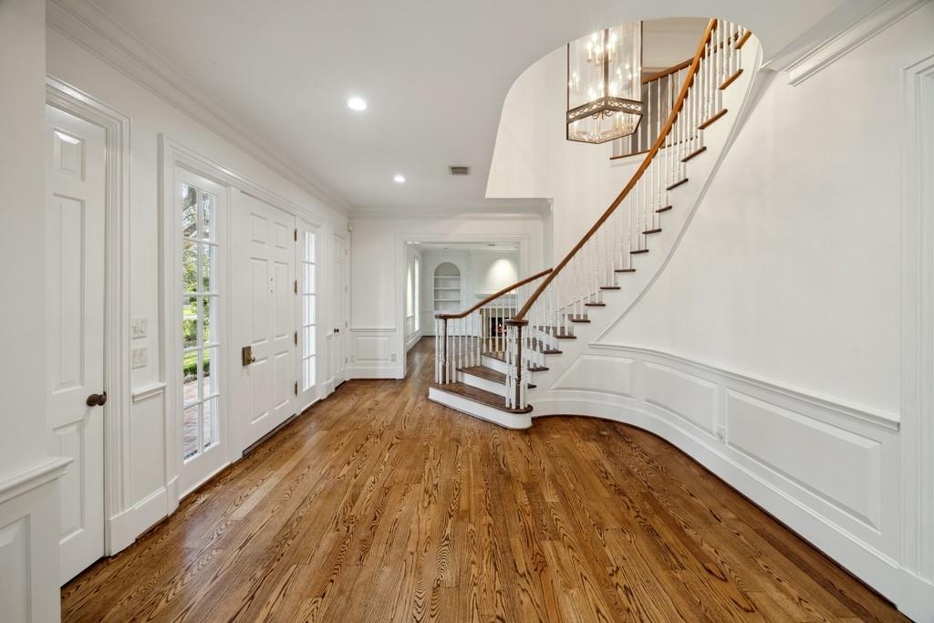 5681 Bordley Drive, Houston, Texas image 3
