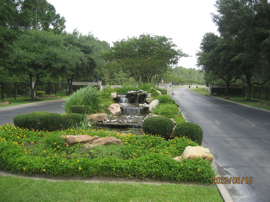 30079 Round Up Drive, Waller, Texas image 2
