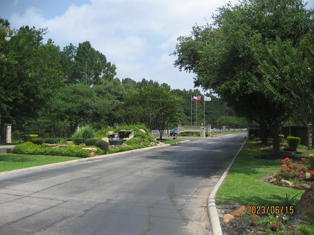 30079 Round Up Drive, Waller, Texas image 5