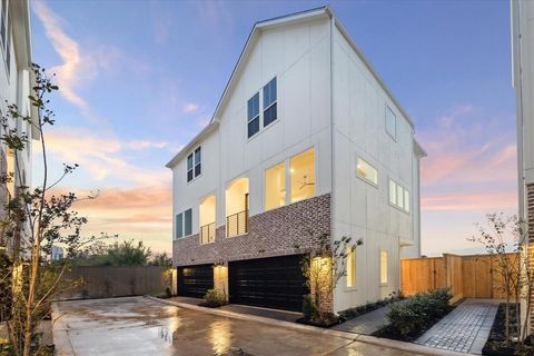 3049 Hicks Street Houston TX 77007