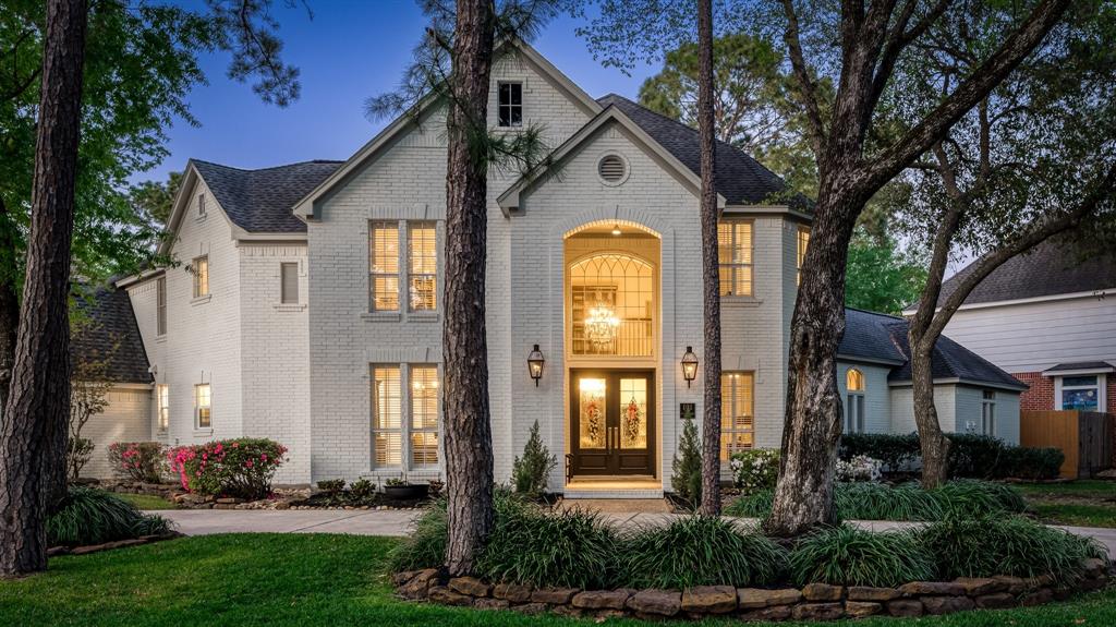 101 W Wedgemere Circle, The Woodlands, Texas image 1