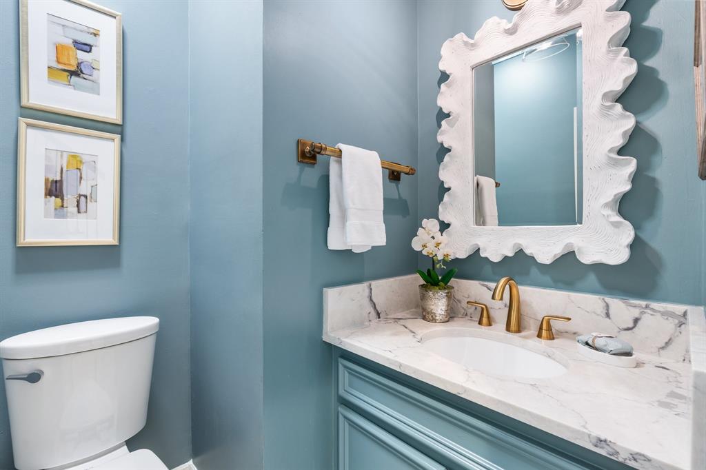 101 W Wedgemere Circle, The Woodlands, Texas image 20