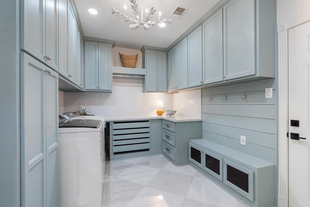 101 W Wedgemere Circle, The Woodlands, Texas image 19