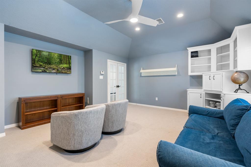 101 W Wedgemere Circle, The Woodlands, Texas image 22