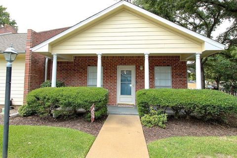 A home in Brenham