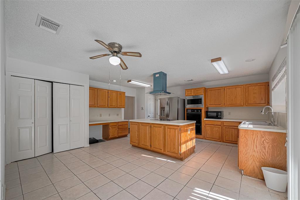 4106 King Cotton Lane, Missouri City, Texas image 24