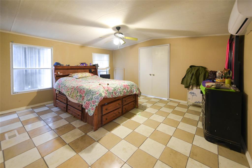 5424 County Road 358, Gause, Texas image 8