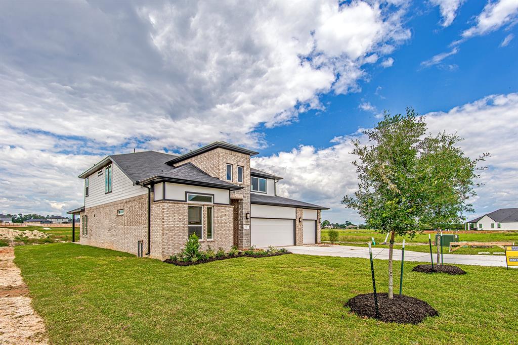 141 Peninsula Point Drive