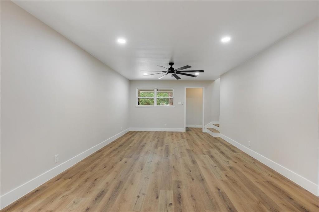 2506 Swan Court, Houston, Texas image 8