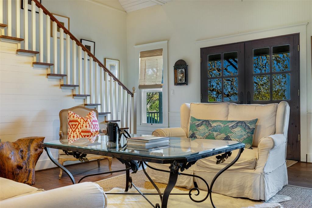 2730 Wunderlich Road, Fayetteville, Texas image 7