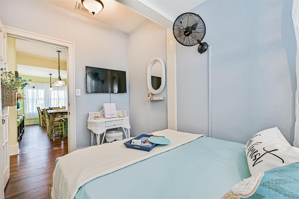 3927 Bernardo De Galvez Avenue, Galveston, Texas image 39