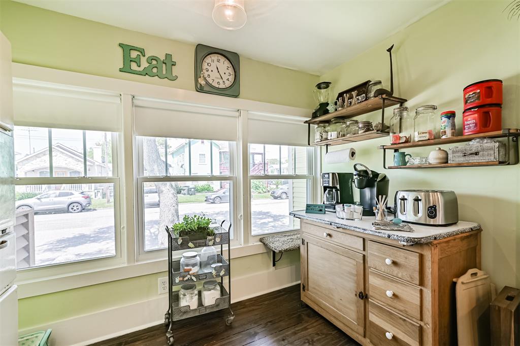 3927 Bernardo De Galvez Avenue, Galveston, Texas image 34