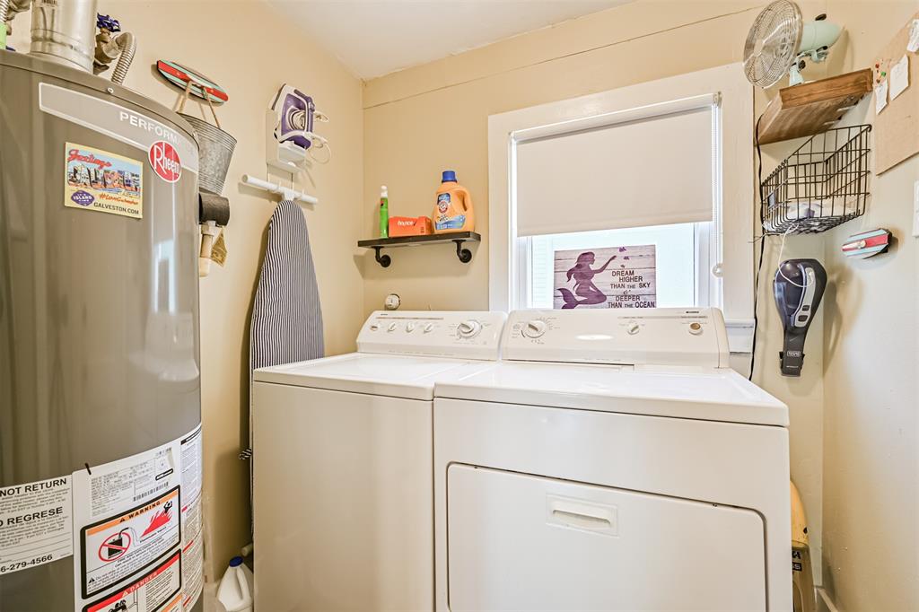 3927 Bernardo De Galvez Avenue, Galveston, Texas image 37