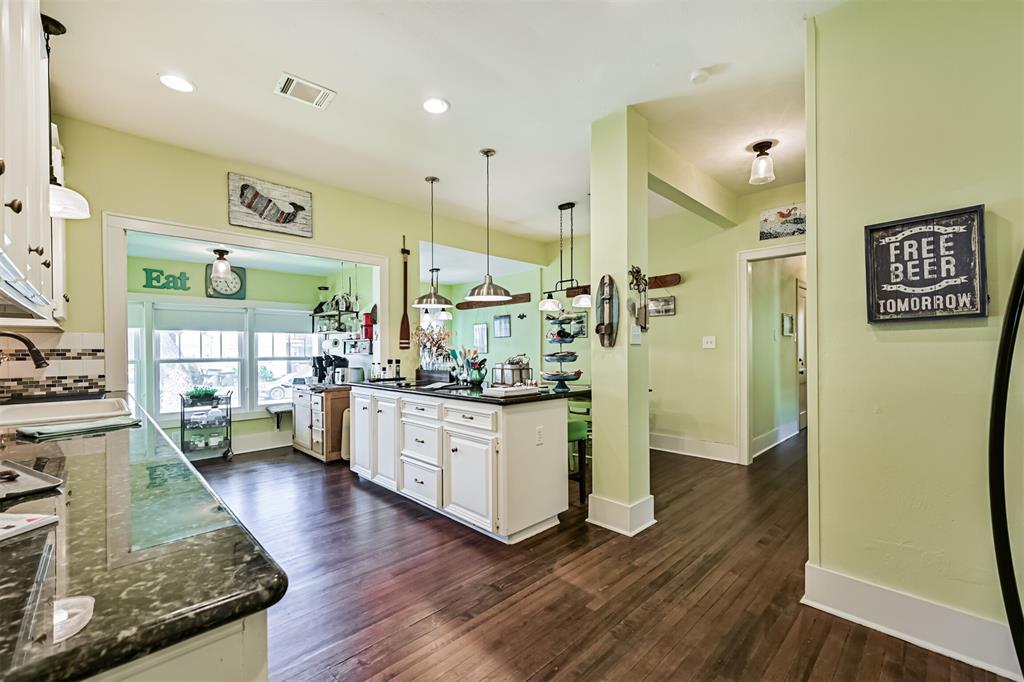 3927 Bernardo De Galvez Avenue, Galveston, Texas image 36