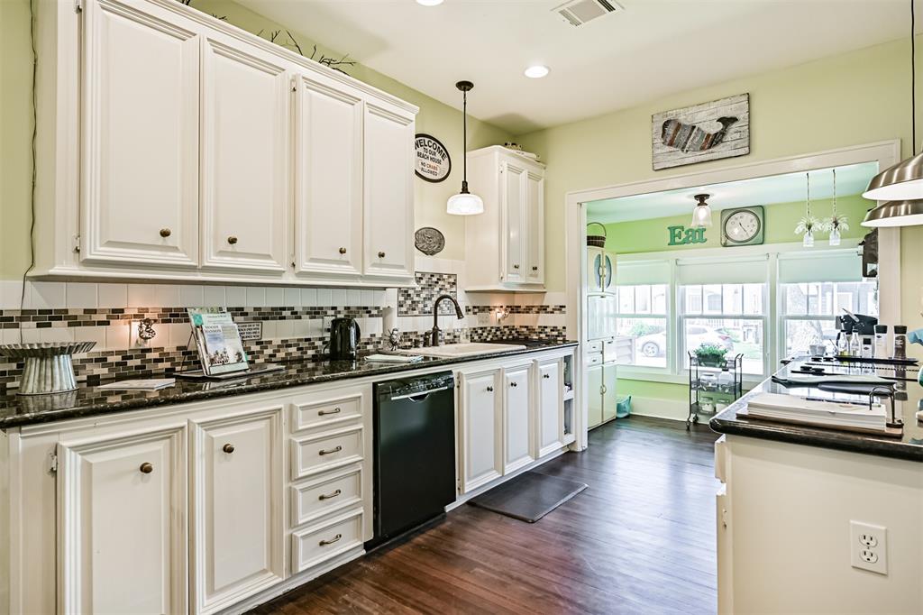 3927 Bernardo De Galvez Avenue, Galveston, Texas image 29