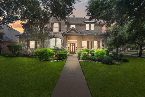 Single Family Residence in Richmond TX 519 Clear Point Court.jpg