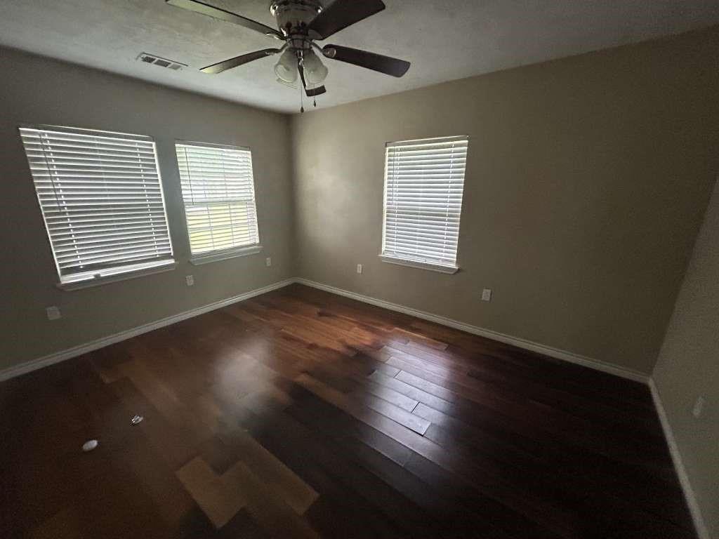 2301 Owens Avenue, Groves, Texas image 6