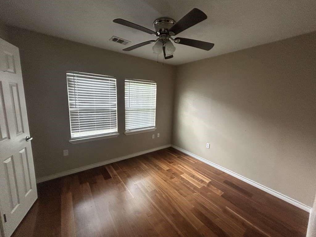 2301 Owens Avenue, Groves, Texas image 7