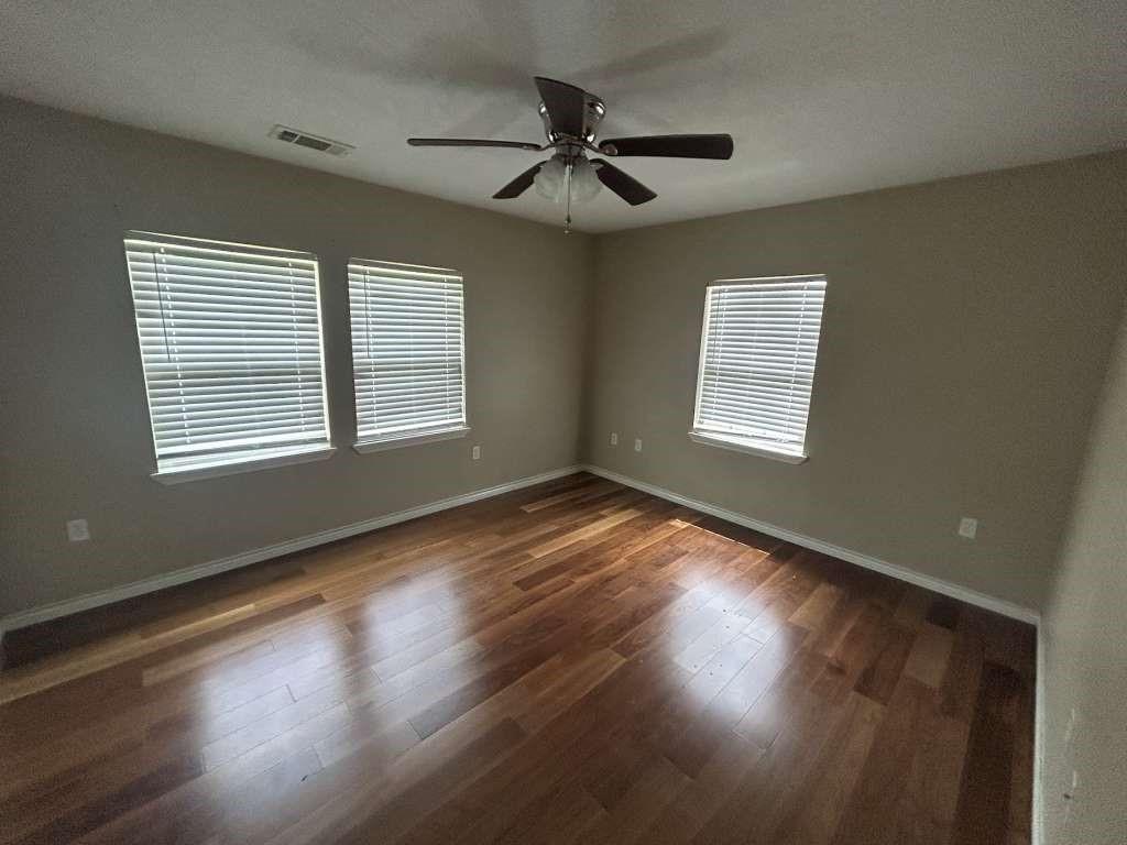 2301 Owens Avenue, Groves, Texas image 8