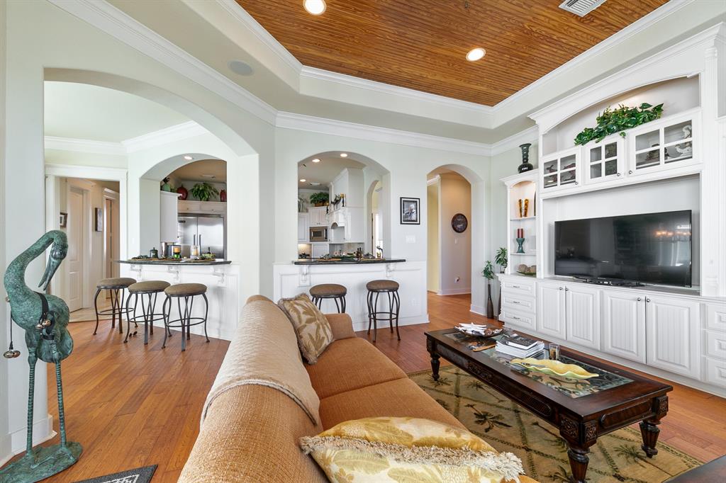 4115 Sand Hill Court, Galveston, Texas image 8