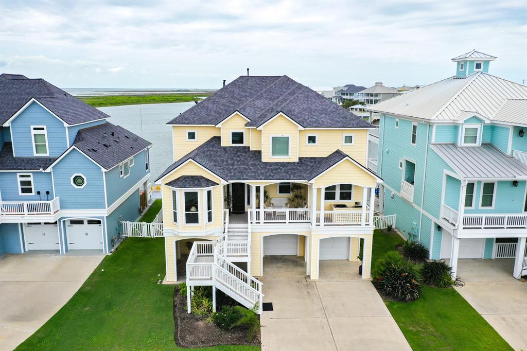 4115 Sand Hill Court, Galveston, Texas image 2