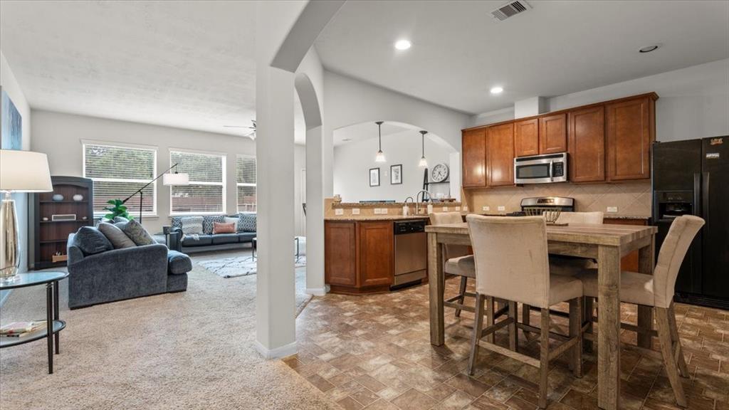 10543 Day Trail Lane, Spring, Texas image 5