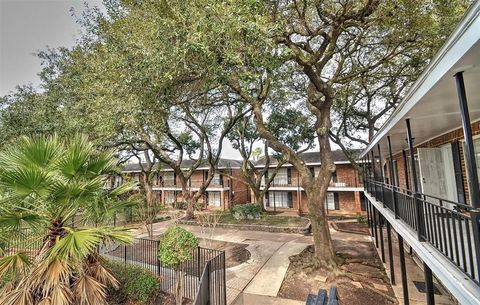 6405 Westward Street 96 Houston TX 77081