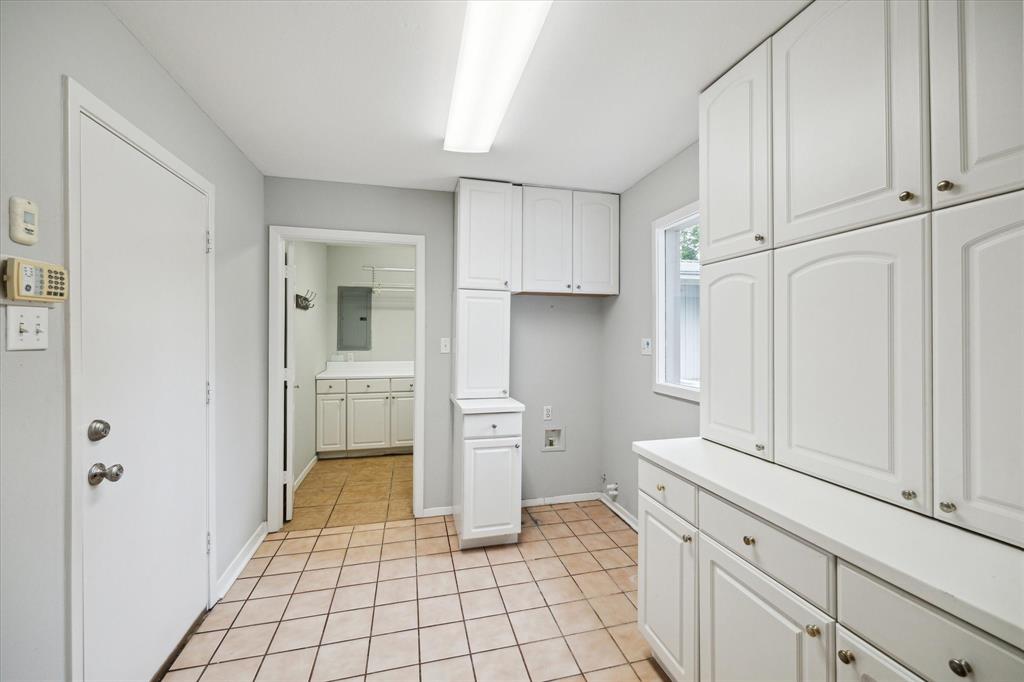 14303 Bonney Brier Drive, Houston, Texas image 36