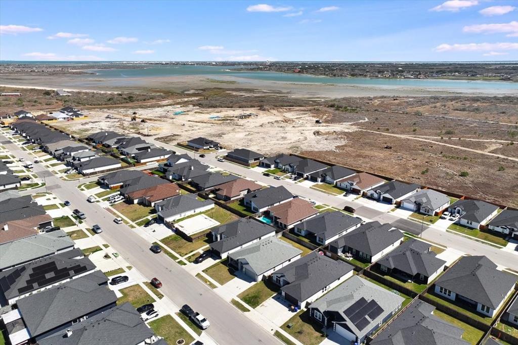 4026 Azali Drive, Corpus Christi, Texas image 47